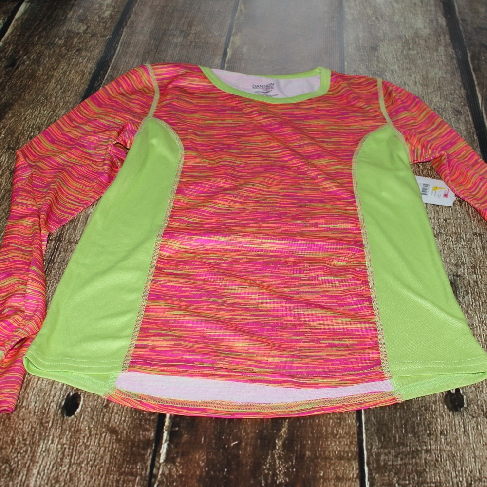 Danskin Athletic Top NWT 10/12